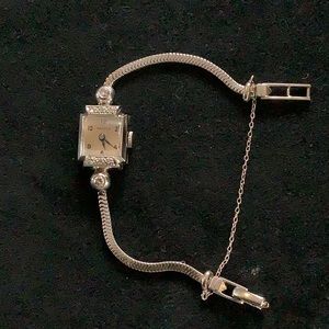 Vintage Art Deco Bracre 14kt white gold watch  VS-2 Diamonds. Stunning no work